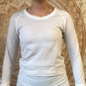Long Sleeve Lululemon Swiftly Tech